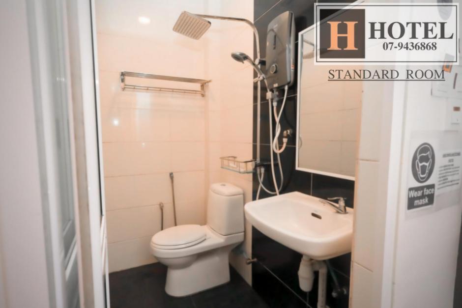 H Hotel Segamat Exterior foto