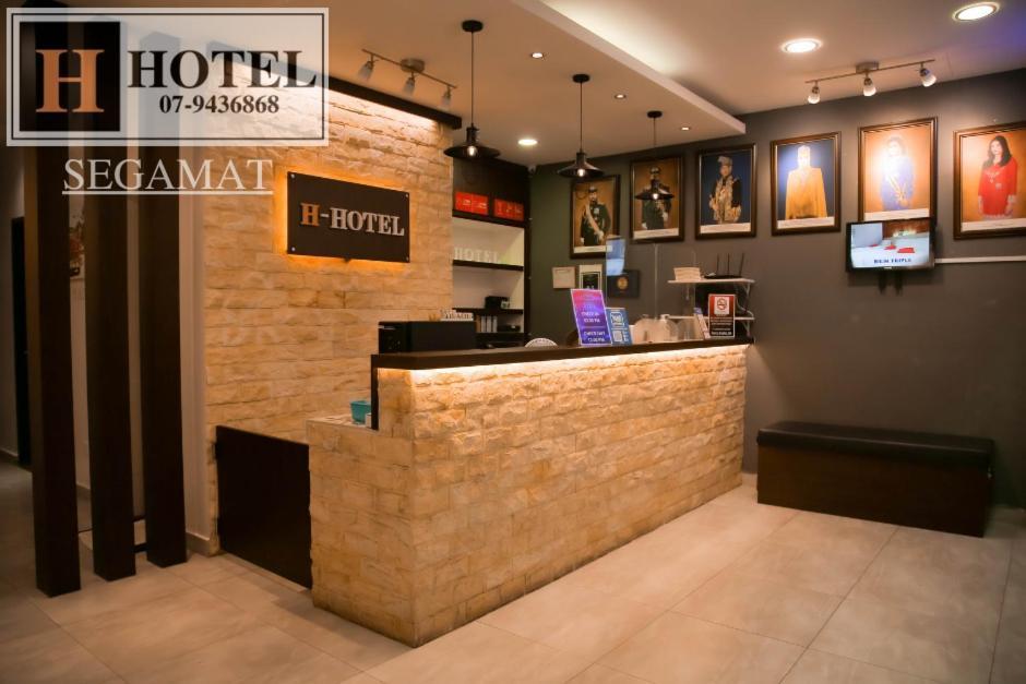 H Hotel Segamat Exterior foto